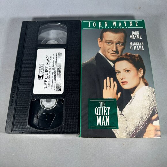 Quiet Man John Ford Director VHS Tape Republic Pictures NTSC 1998 John Wayne - Picture 3 of 3